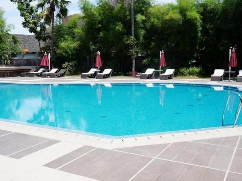 Kyriad Bumiminang Hotel Padang  Esterno foto