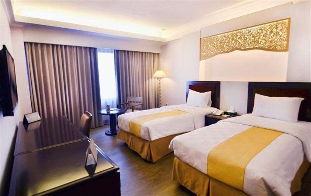 Kyriad Bumiminang Hotel Padang  Camera foto